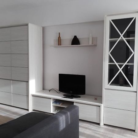 Helen House Appartamento Braşov Esterno foto